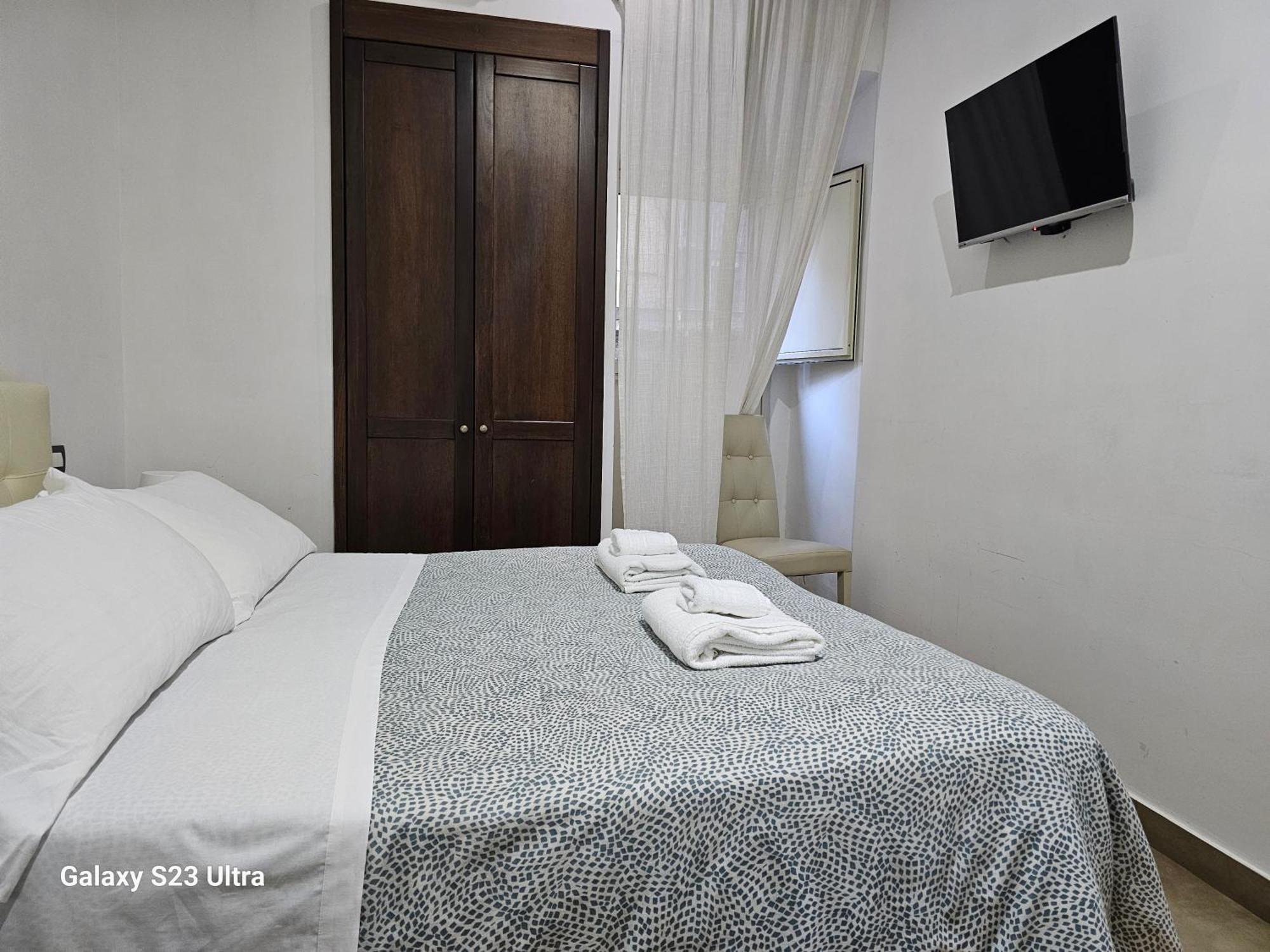 B&B Napoli Centrale Room&Jacuzzi Exterior foto